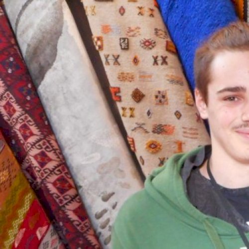 Learn English with Alex Melbourne I am a FrenchAustralian