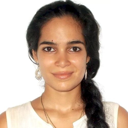 Tutor for English, French & Italian (adults and kids)