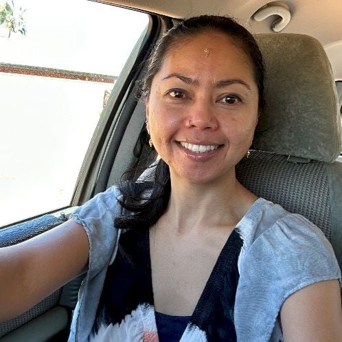 Passionate Malay Tutor with English Teaching Background