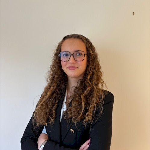 French-English Bilingual Engineering Student Maths, Physic