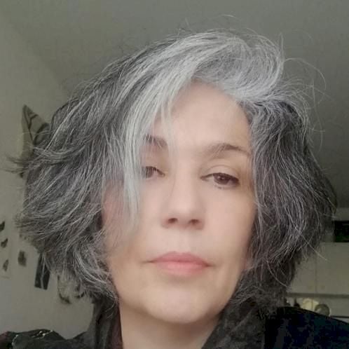 Native french teacher certified with certification
