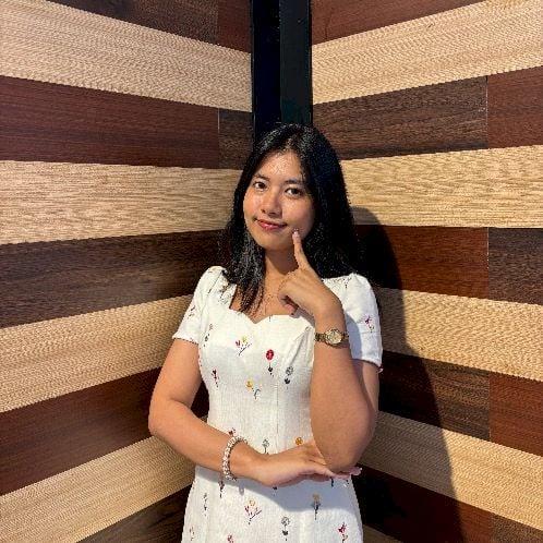 Your English Language partner Tr. Christine