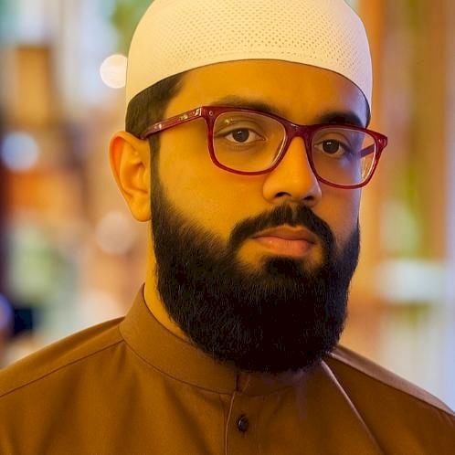 Experienced Quran Tutor | Tajweed, Urdu Translation & Basic