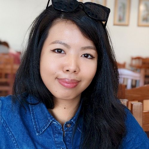 Native Filipino Speaker living in Slovakia