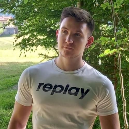 Native Slovenian Tutor for Practical and Confident Speaking