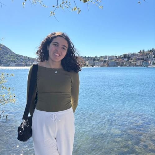 Madalena, TUTOROO Portuguese Tutor in Lisbon