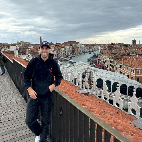 Mattia, TUTOROO Italian Tutor in Sunshine Coast
