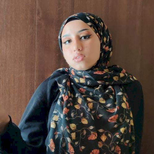 Let's learn English together, Learn English Fast with Nada in Ankara