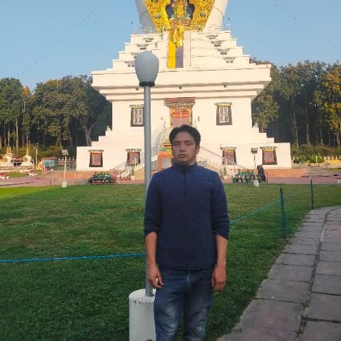 My name is Palchen wangyal, 40 years, I love to read books.v