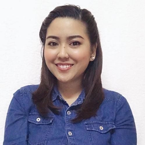 FILIPINO/ENGLISH Teacher Reyna